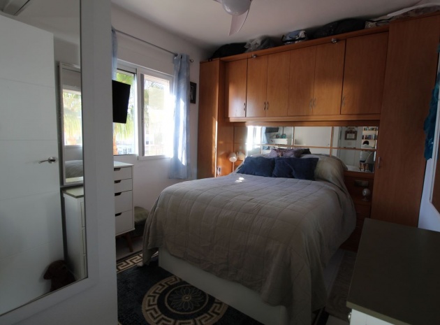 Återförsäljning - Lägenhet - Torrevieja - mar azul