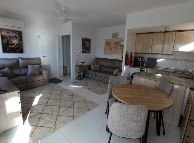 Återförsäljning - Lägenhet - Torrevieja - mar azul