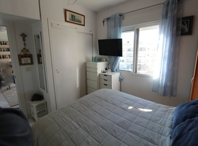 Återförsäljning - Lägenhet - Torrevieja - mar azul