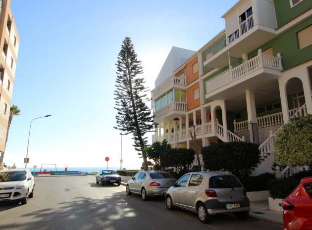 Återförsäljning - Lägenhet - Torrevieja - mar azul