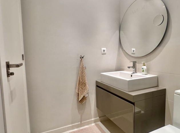 Wiederverkauf - Wohnung - Villamartin - La Fuente