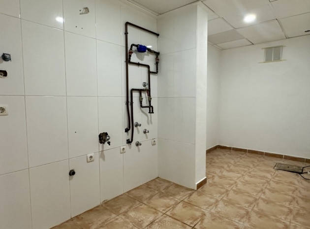 Resale - Villa - Villamartin - las filipinas