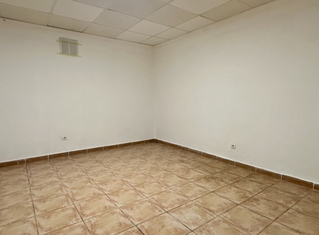 Resale - Villa - Villamartin - las filipinas