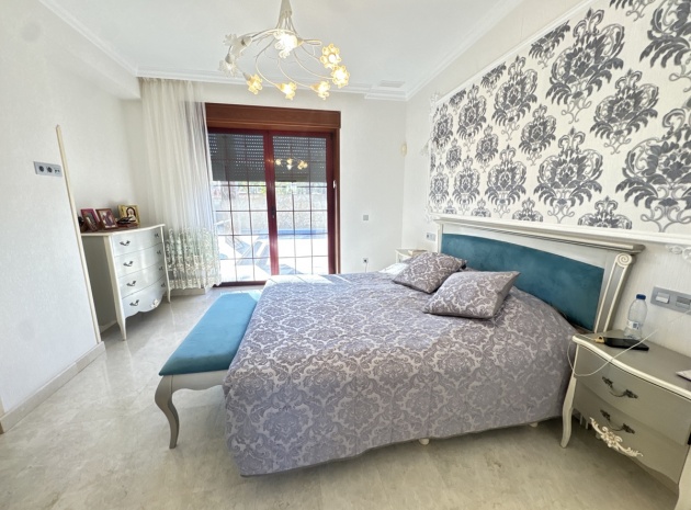 Revente - Villa - Cabo Roig