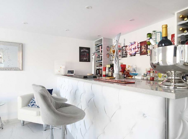 Resale - Villa - Villamartin - bosque de las lomas