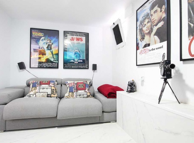 Resale - Villa - Villamartin - bosque de las lomas