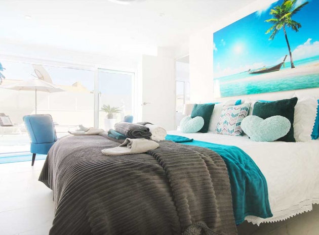 Resale - Villa - Villamartin - bosque de las lomas