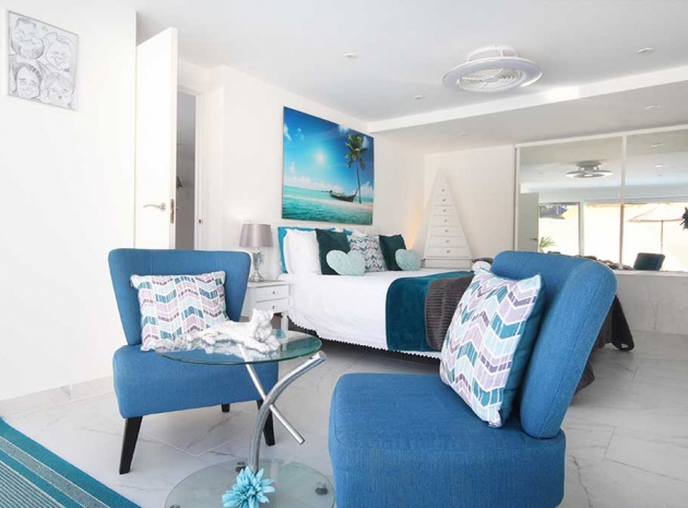 Resale - Villa - Villamartin - bosque de las lomas