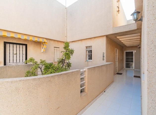 Wiederverkauf - Wohnung - Torrevieja - Beachside Torrevieja