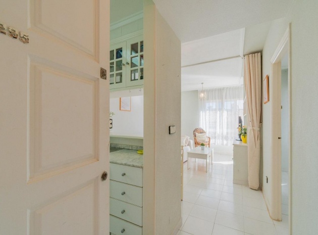 Wiederverkauf - Wohnung - Torrevieja - Beachside Torrevieja