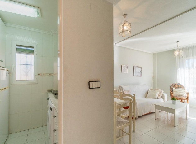 Wiederverkauf - Wohnung - Torrevieja - Beachside Torrevieja