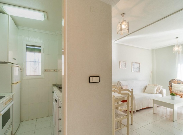 Wiederverkauf - Wohnung - Torrevieja - Beachside Torrevieja