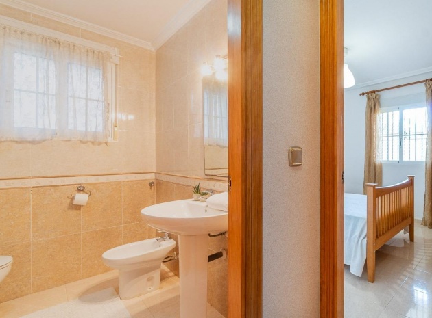 Resale - Apartment - Cabo Roig - Lomas de Cabo Roig