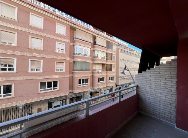 Wiederverkauf - Wohnung - Torrevieja - Beachside Torrevieja