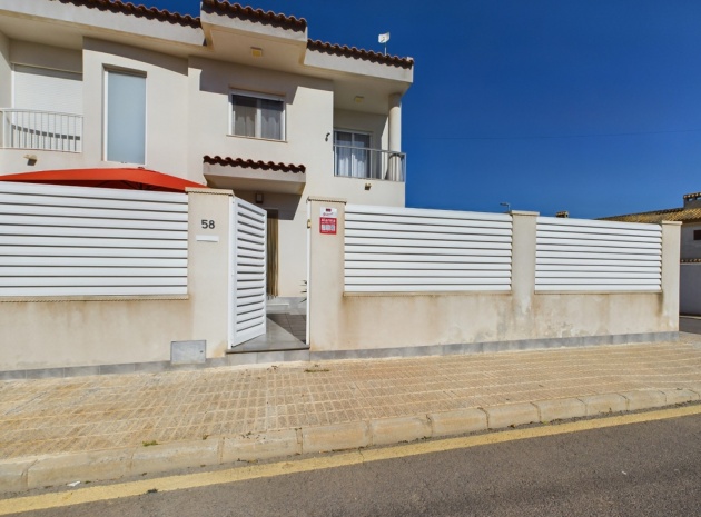 Resale - Villa - Los Alcazares