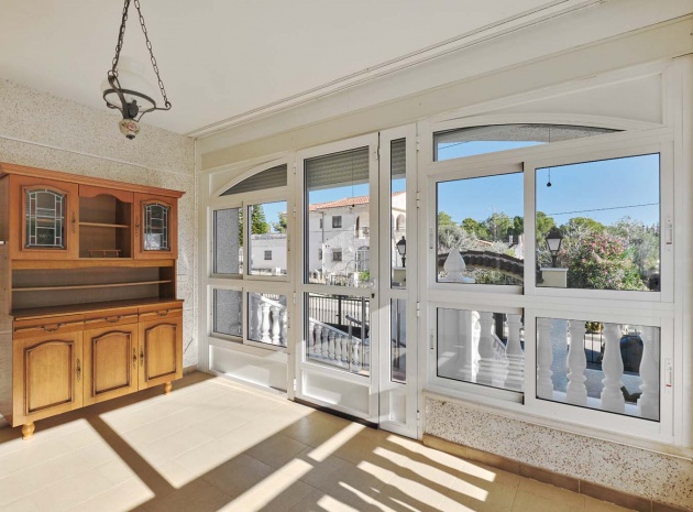 Resale - Villa - Pinar de Campoverde