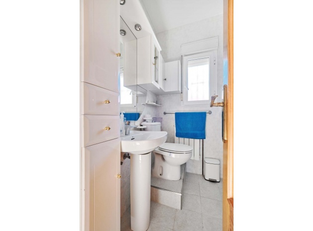 Resale - Villa - Pinar de Campoverde