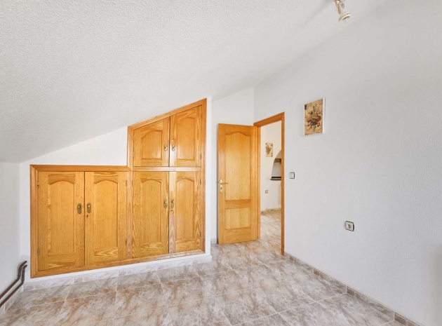 Resale - Villa - Pinar de Campoverde