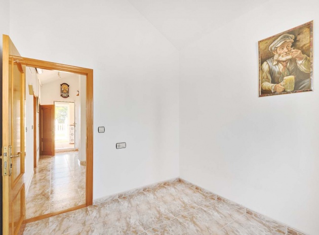 Resale - Villa - Pinar de Campoverde