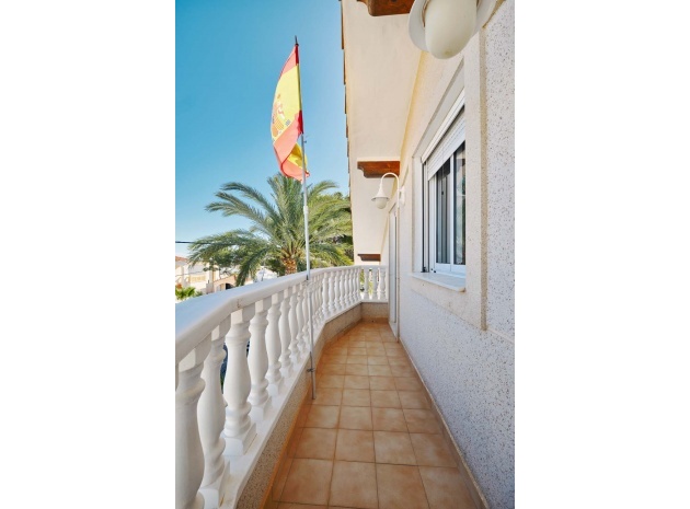 Resale - Villa - Pinar de Campoverde