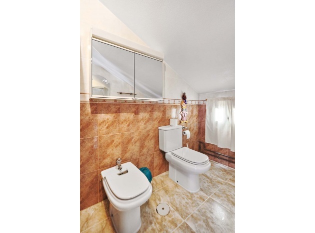 Resale - Villa - Pinar de Campoverde