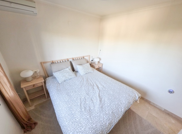 Wiederverkauf - Villa - Villamartin - rioja