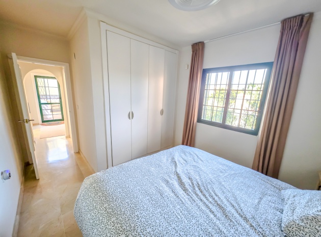 Wiederverkauf - Villa - Villamartin - rioja