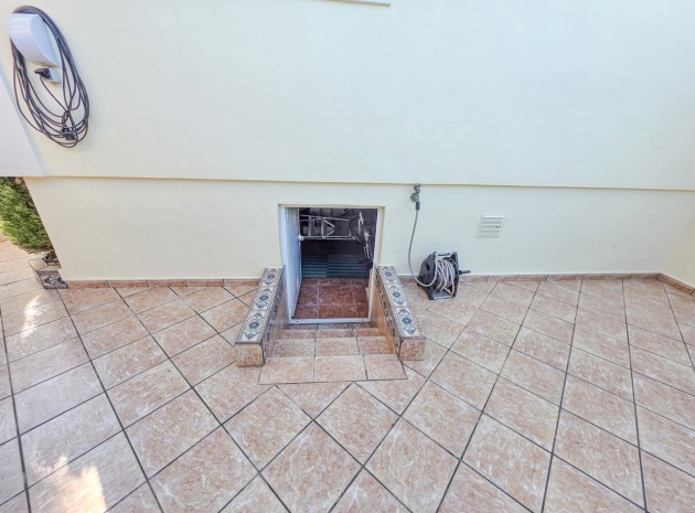 Wiederverkauf - Villa - Villamartin - rioja