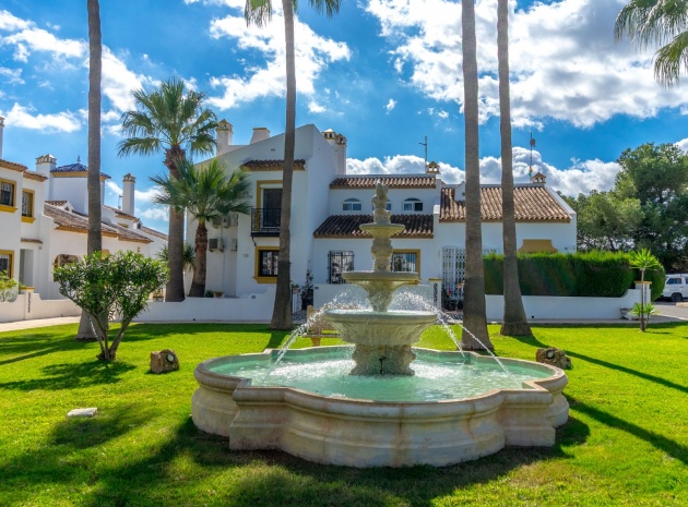 Resale - Apartment - Villamartin - valencias