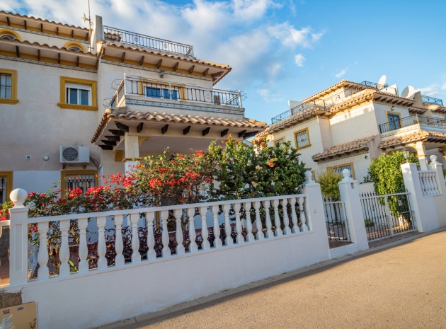 Återförsäljning - Villa - Cabo Roig - san jose