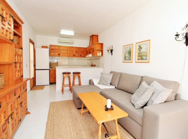 Resale - Bungalow - Playa Flamenca - las chismosas