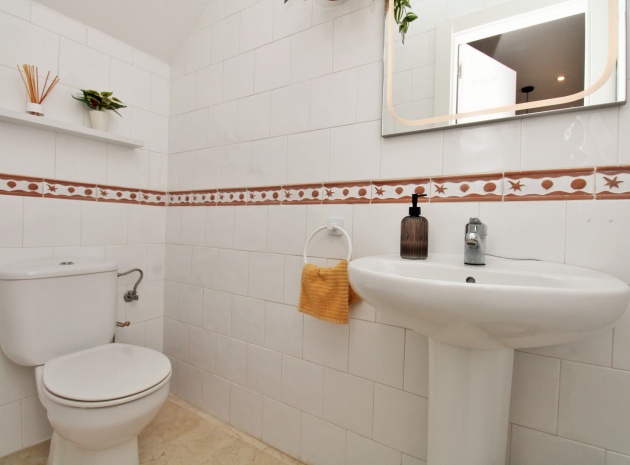 Wiederverkauf - Stadthaus - Villamartin - las violetas