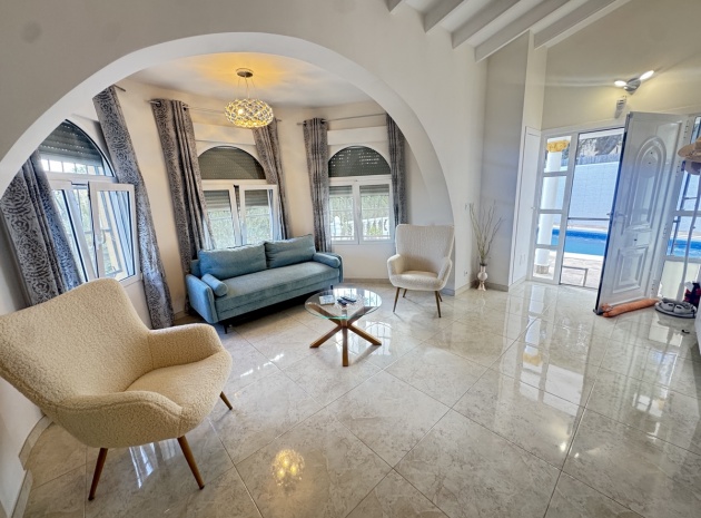 Resale - Villa - Villamartin - blue lagoon