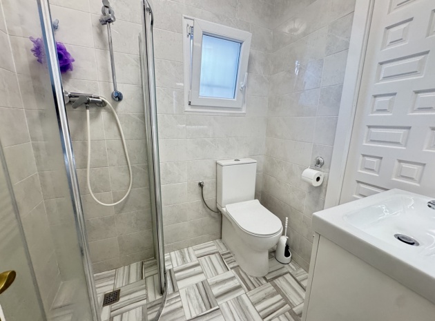 Resale - Villa - Villamartin - blue lagoon