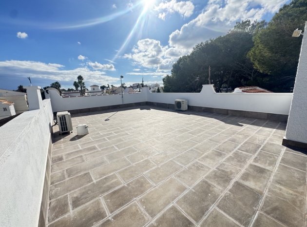 Resale - Villa - Villamartin - blue lagoon