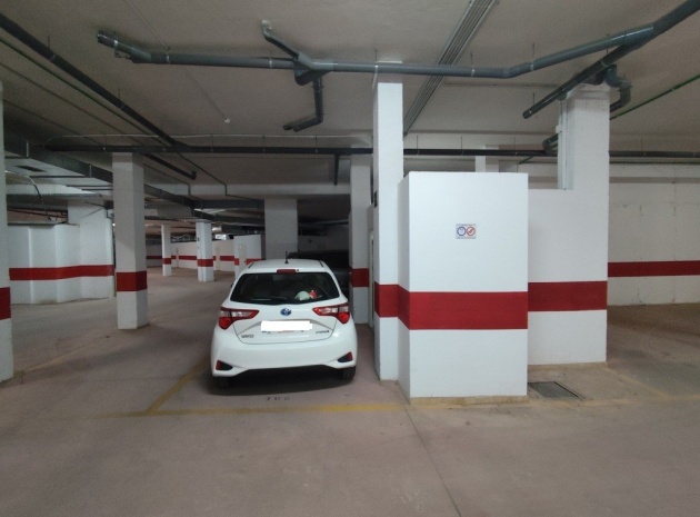 Resale - Apartment - Los Altos - Res. El Amanecer