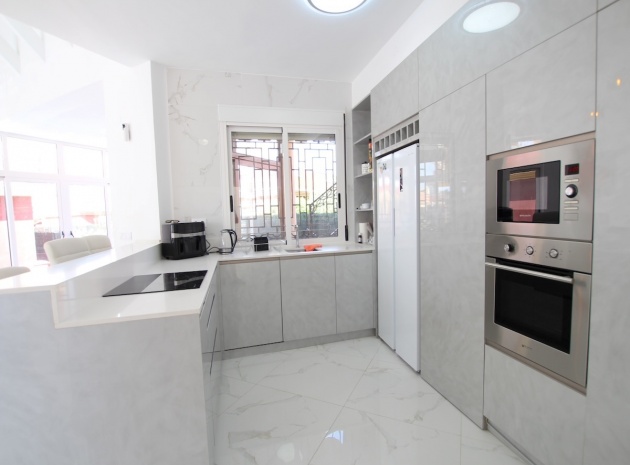 Wederverkoop - Villa - Algorfa - Algorfa - Urb. Lo Crispin