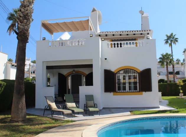 Resale - Villa - Villamartin - Res. Fortuna