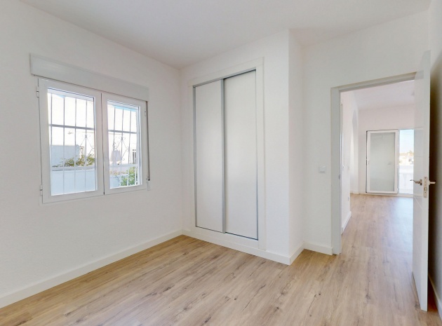 Resale - Bungalow - Villamartin - blue lagoon