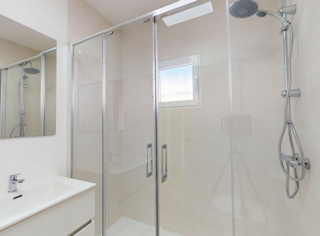 Resale - Bungalow - Villamartin - blue lagoon