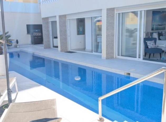 Revente - Villa - Villamartin