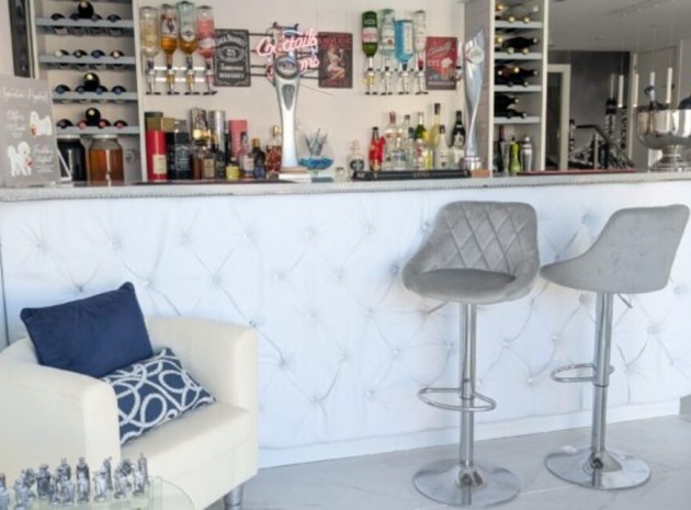 Revente - Villa - Villamartin