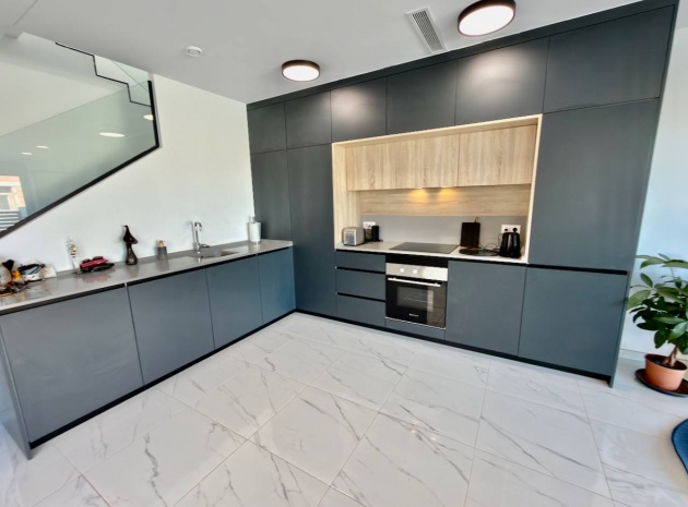 Återförsäljning - Villa - Los Montesinos - La Herada