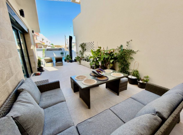 Återförsäljning - Villa - Los Montesinos - La Herada