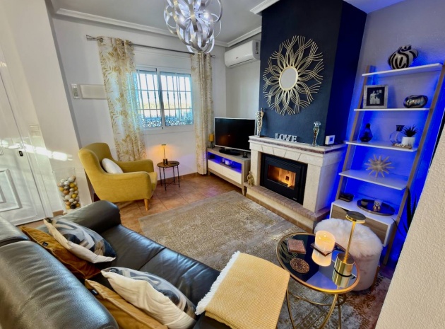 Återförsäljning - Villa - Guardamar del Segura - El Raso