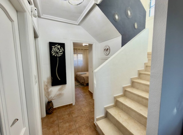 Återförsäljning - Villa - Guardamar del Segura - El Raso