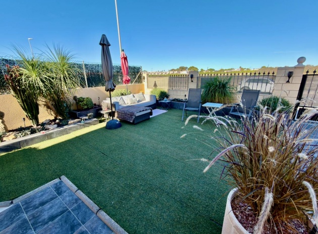 Återförsäljning - Villa - Guardamar del Segura - El Raso