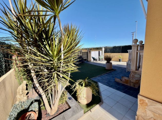 Återförsäljning - Villa - Guardamar del Segura - El Raso