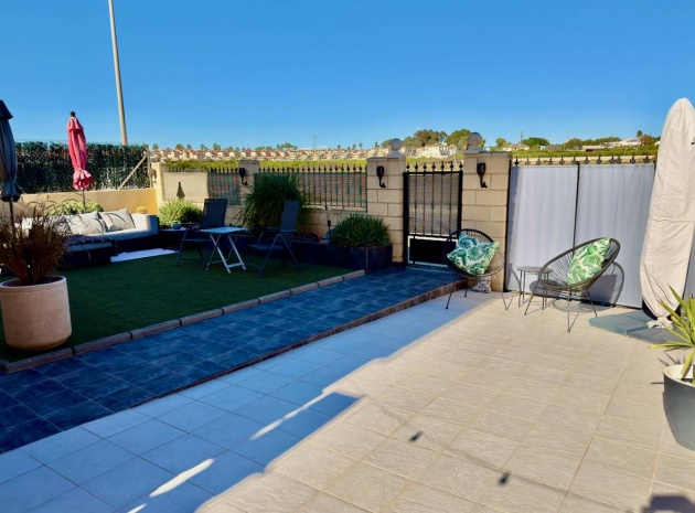 Återförsäljning - Villa - Guardamar del Segura - El Raso