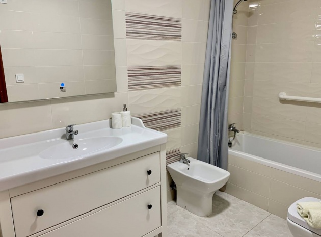 Resale - Apartment - La Mata